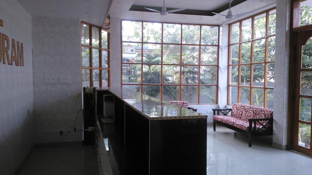 Hotel Parashuram Guwahati Bagian luar foto