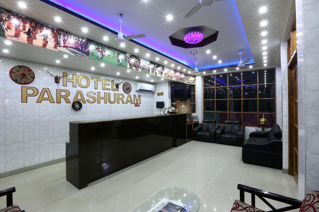 Hotel Parashuram Guwahati Bagian luar foto