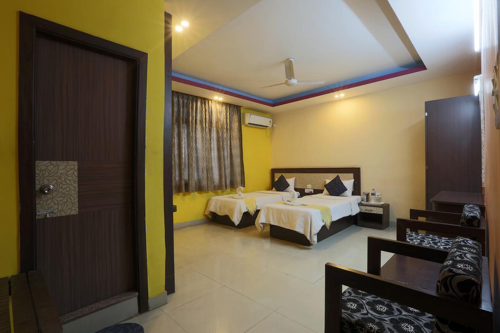 Hotel Parashuram Guwahati Bagian luar foto